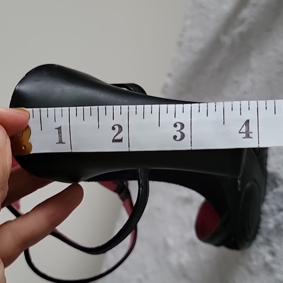 Cole Haan Nike G Series Heels - Picture 11 of 11